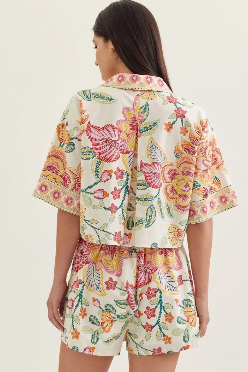 entro_fashion_top_t31210_022726_0006.jpg