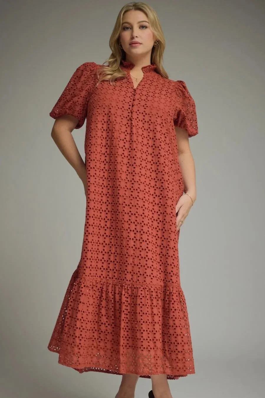 entro_fashion_dress_d29377p_051226_0026_1.jpg