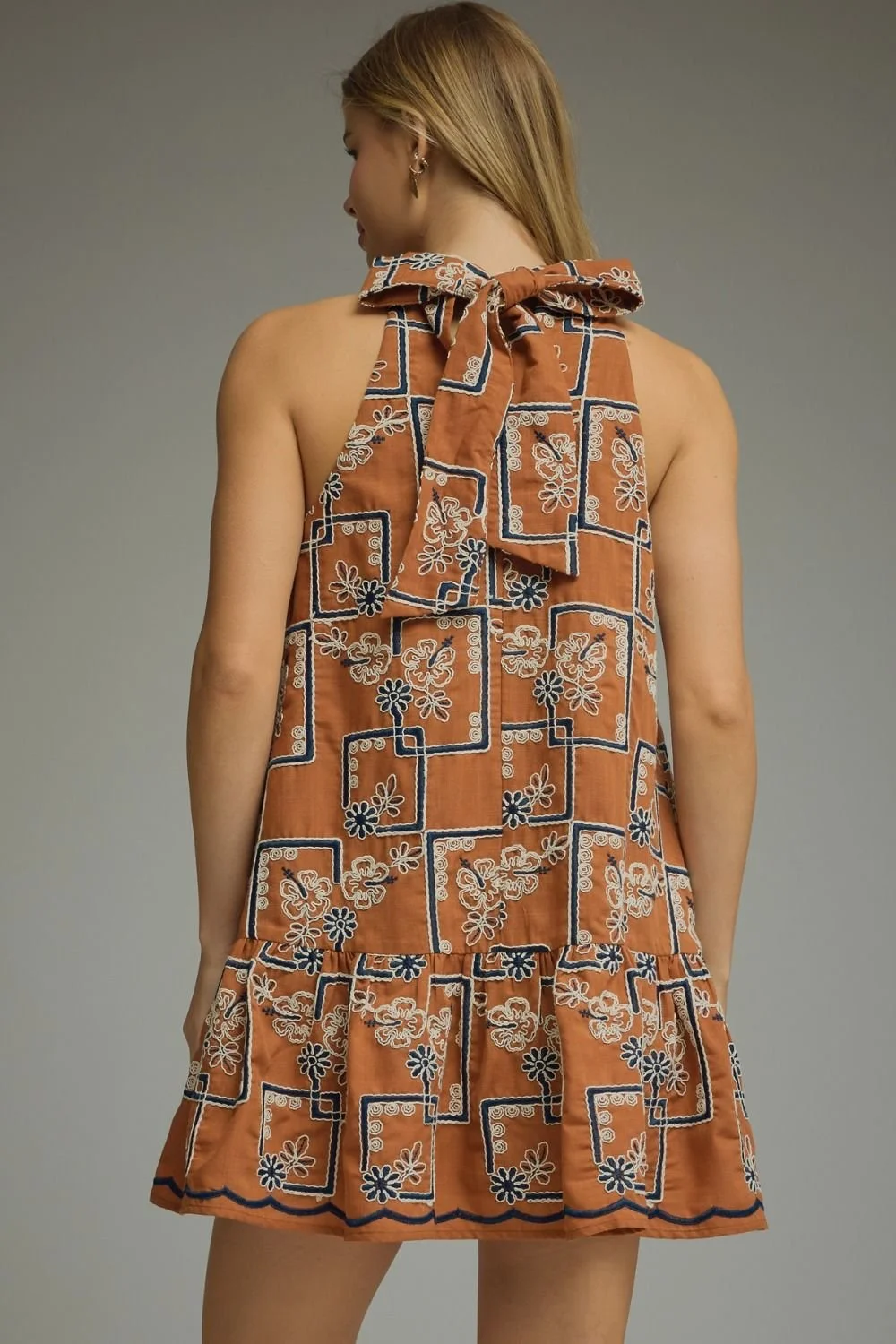 entro_fashion_dress_d30677_042326_0017.jpg