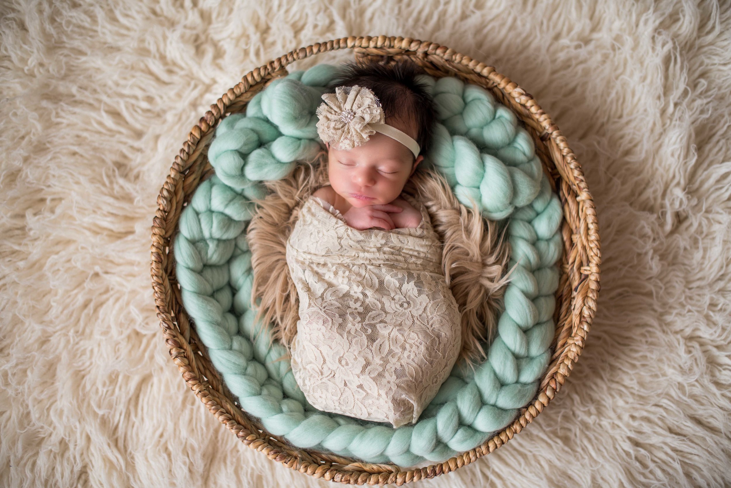 los lunas newborn photographers