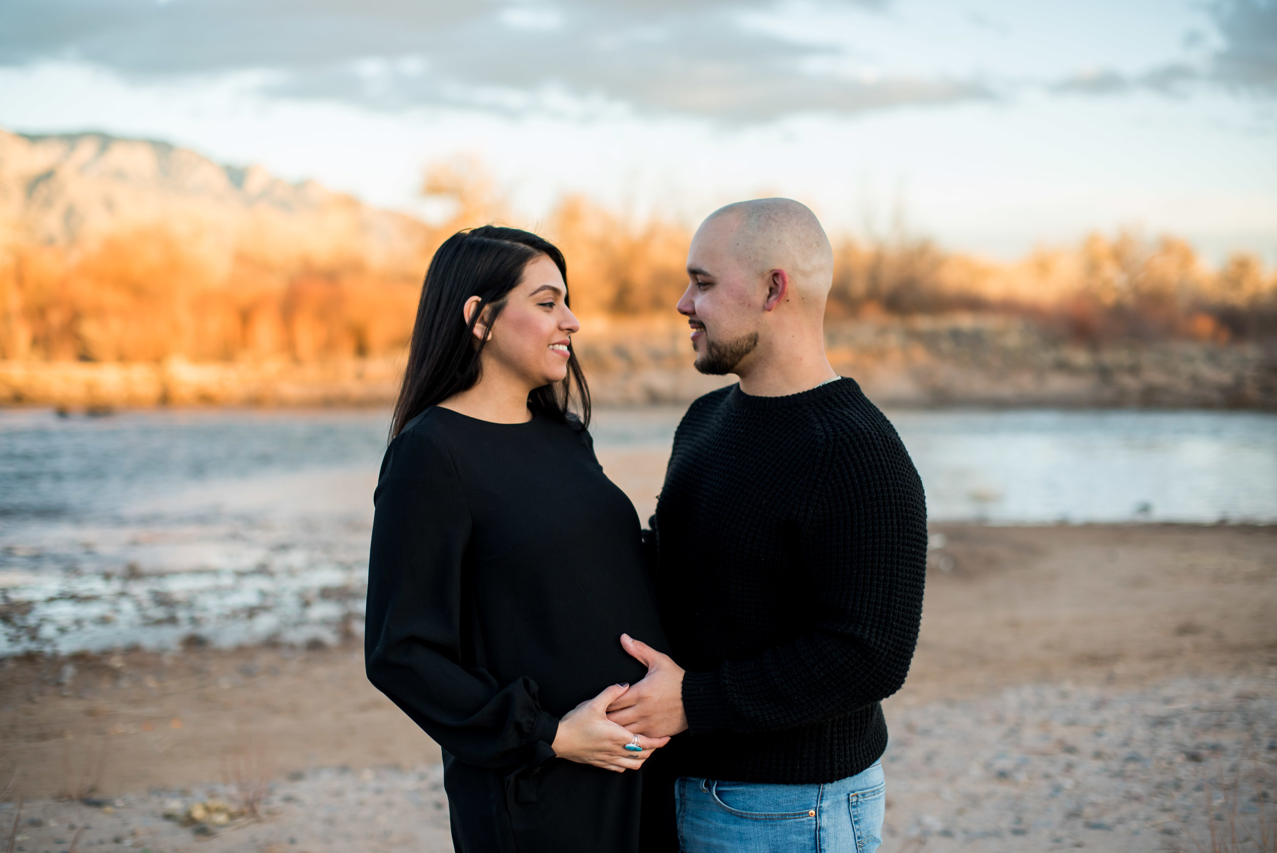 Maternity Photographer 