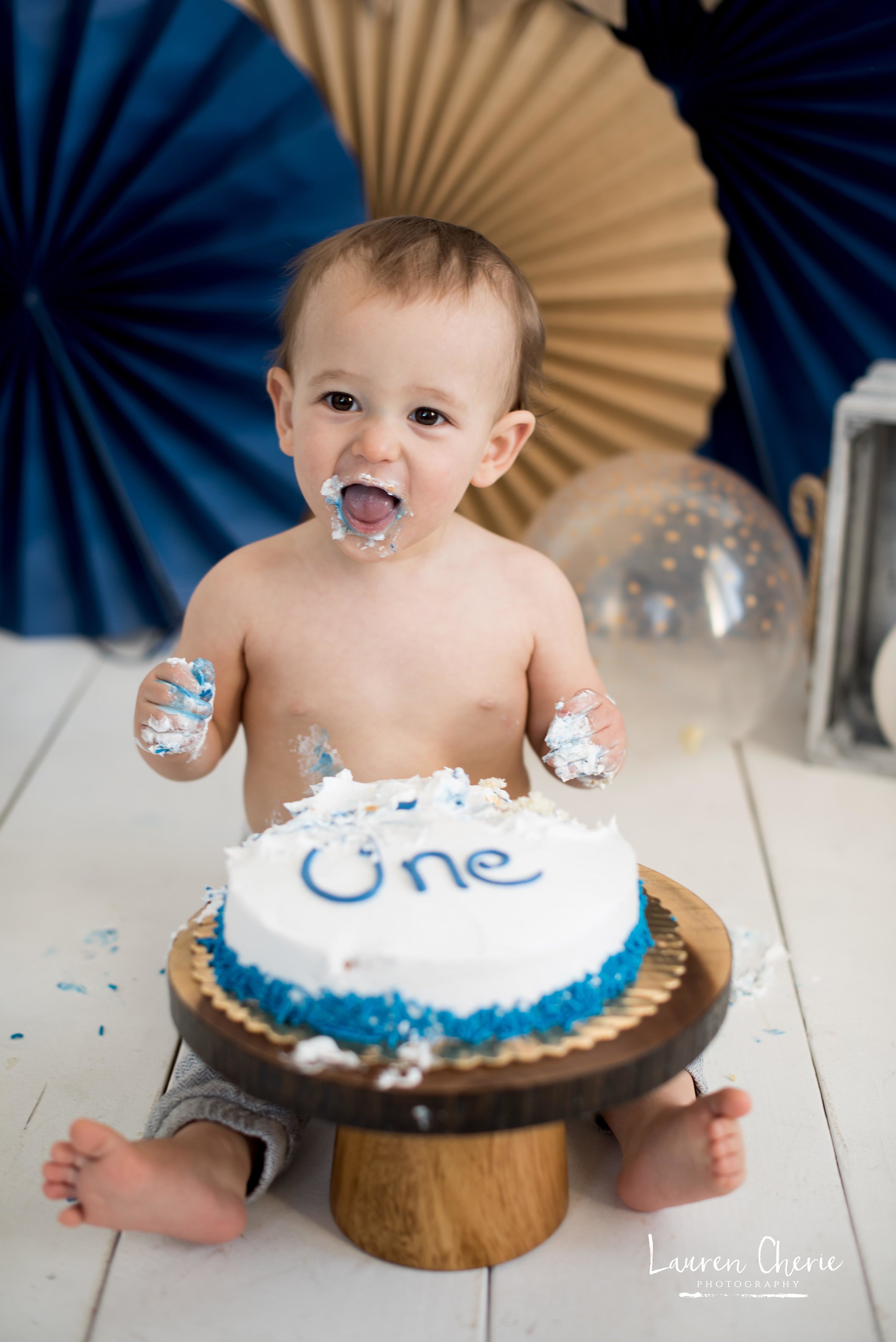 Cake Smash Photographer