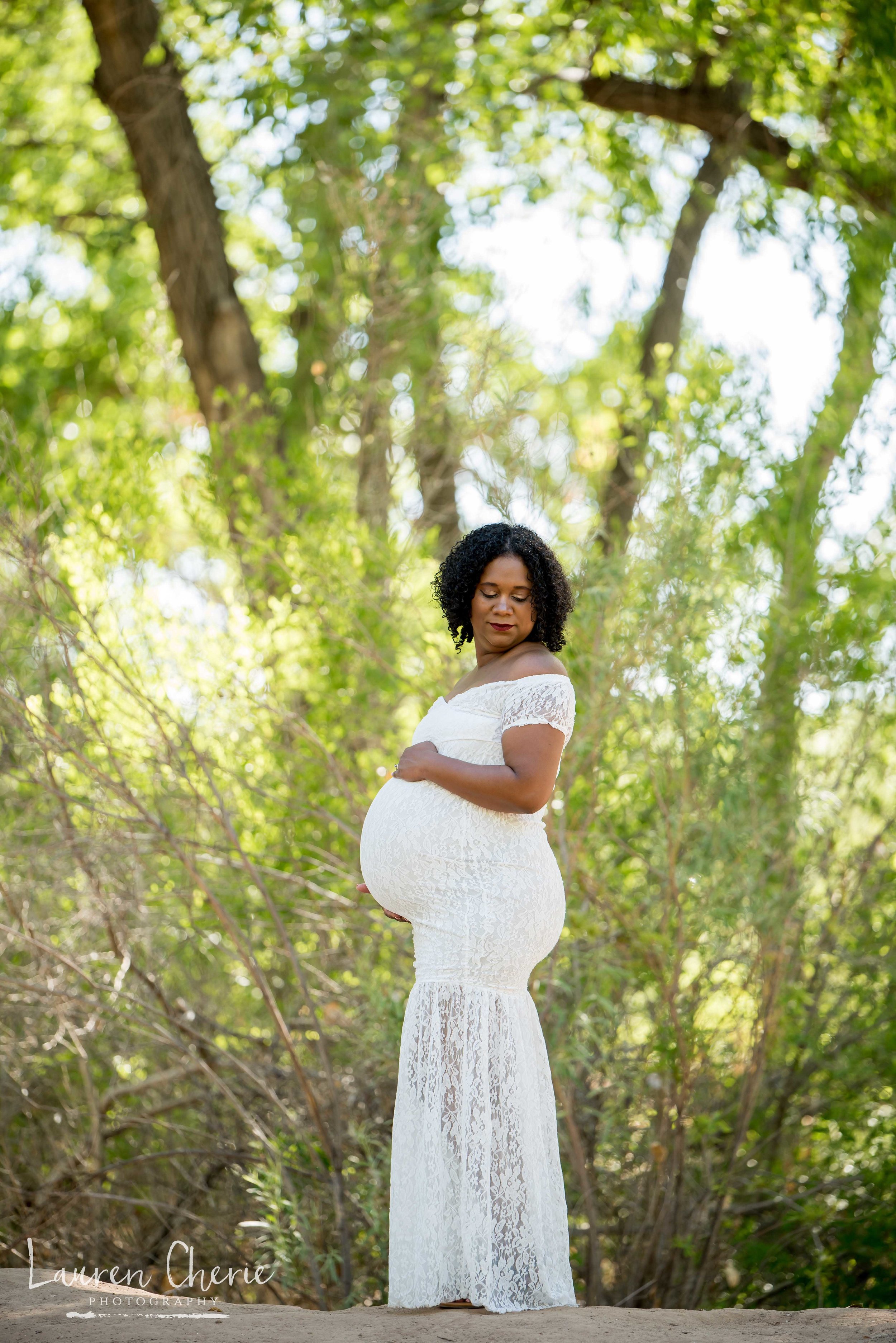 Maternity Photographer 