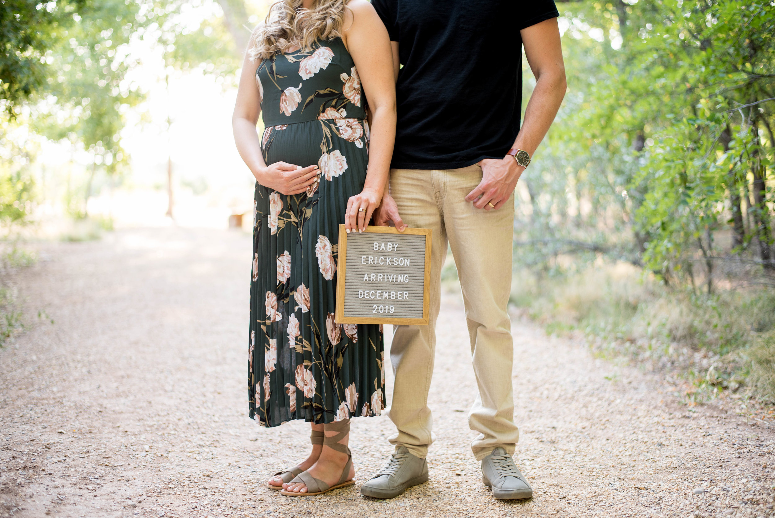 Ways to Announce Pregnancy on Social Media