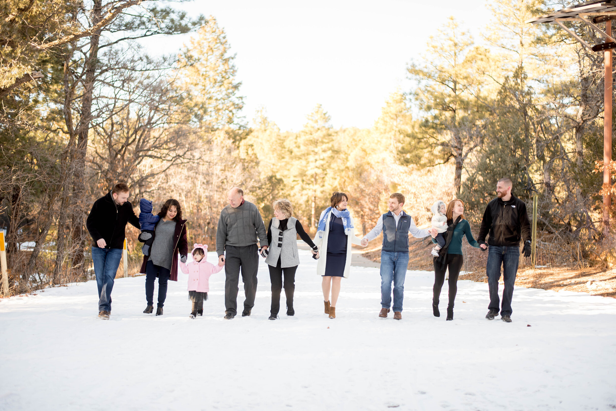 snowy family photo session nm