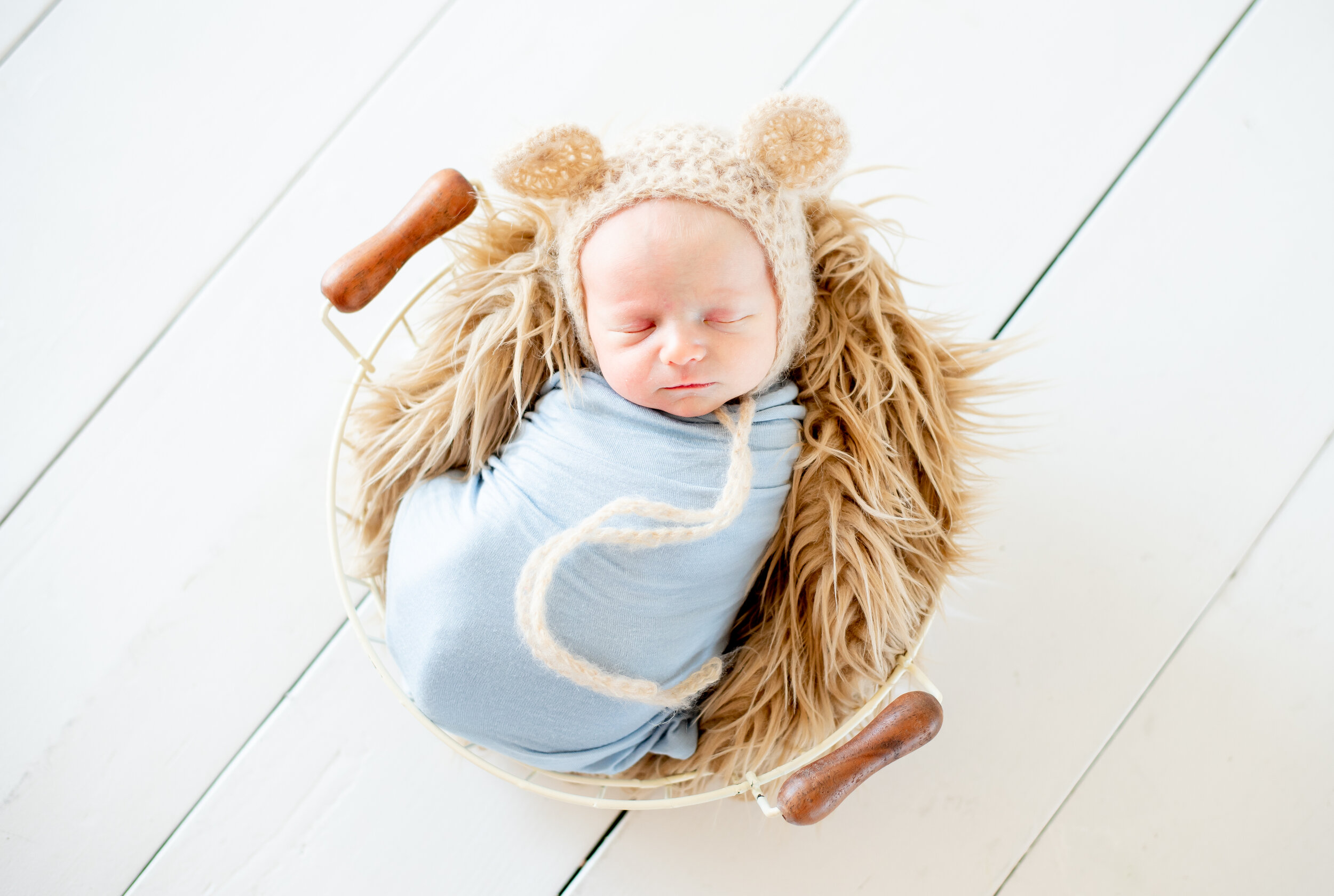 newborn studio portrait albuquerque