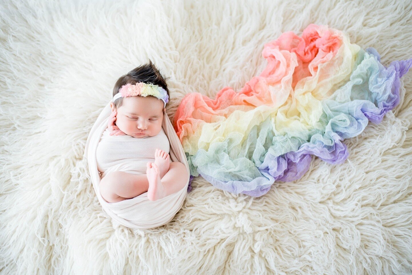 Only the sweetest, most special bundle of joy. ⁠
.⁠
.⁠
.⁠
.⁠
.⁠
#laurencheriephotogrpahy #newborn #albuquerquephotographer #newmexicophotographer #santafephotographer #rioranchophotographer #albuquerquenewbornphotographer #newmexiconewbornphotographe