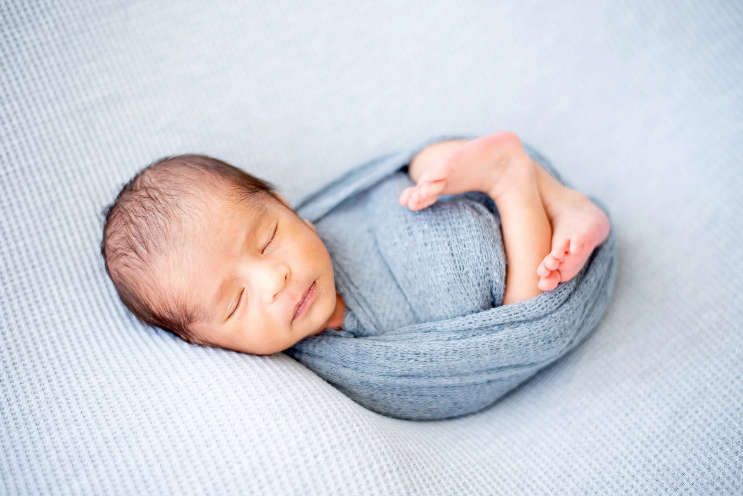 newborn studio photography