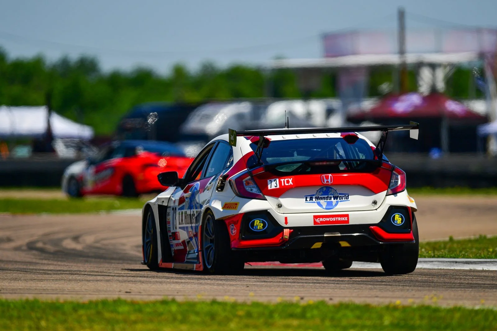 Fans to Their Feet for TC America powered by Skip Barber Finish