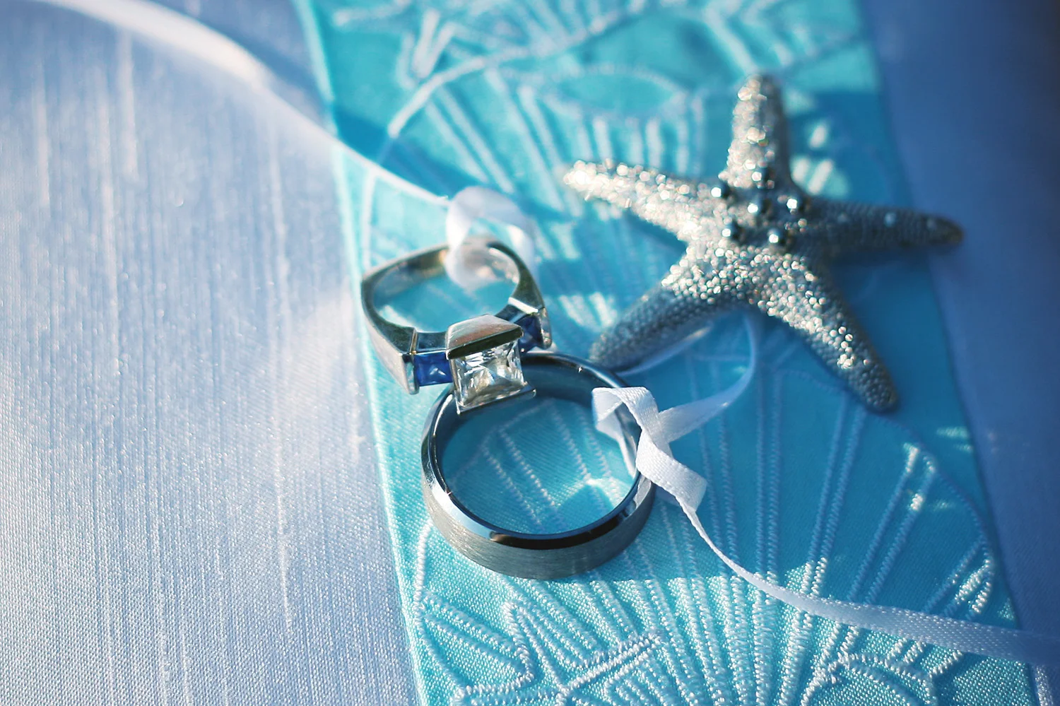 denver-wedding-photographer-details-rings2.jpg