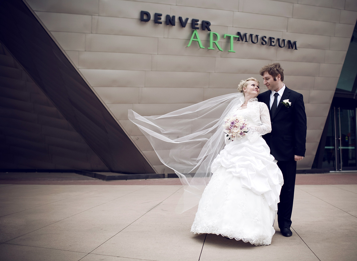 denver-wedding-photographer-denver-art-museum4.jpg