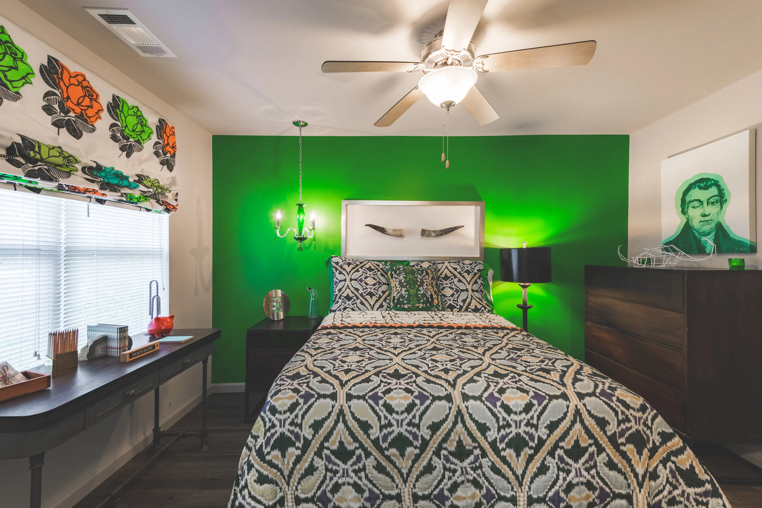 PHILLIPS ENTERPRISES Monarch 301 Specifications