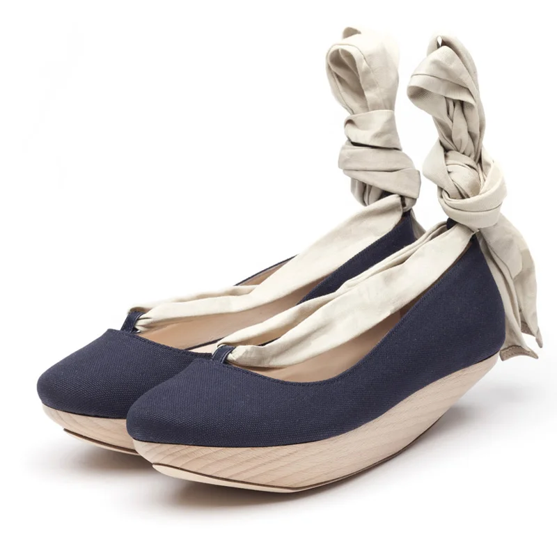 Lyla Navy Canvas