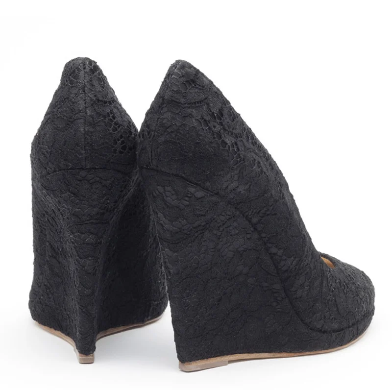 LF0014 EMILIE Blk lace REAR.jpg