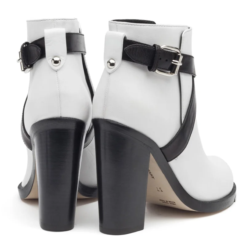 LF0070 JOLIE Blk & Wte Rear.jpg