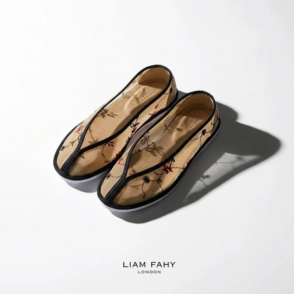 Balance in motion.

An embroidered slipper inspired by Tai Chi &mdash; where softness meets precision.
Transparent mesh creates lightness; embroidery defines intention.

Nothing forced.
Everything considered.

Which detail holds your eye?

&mdash;
@L