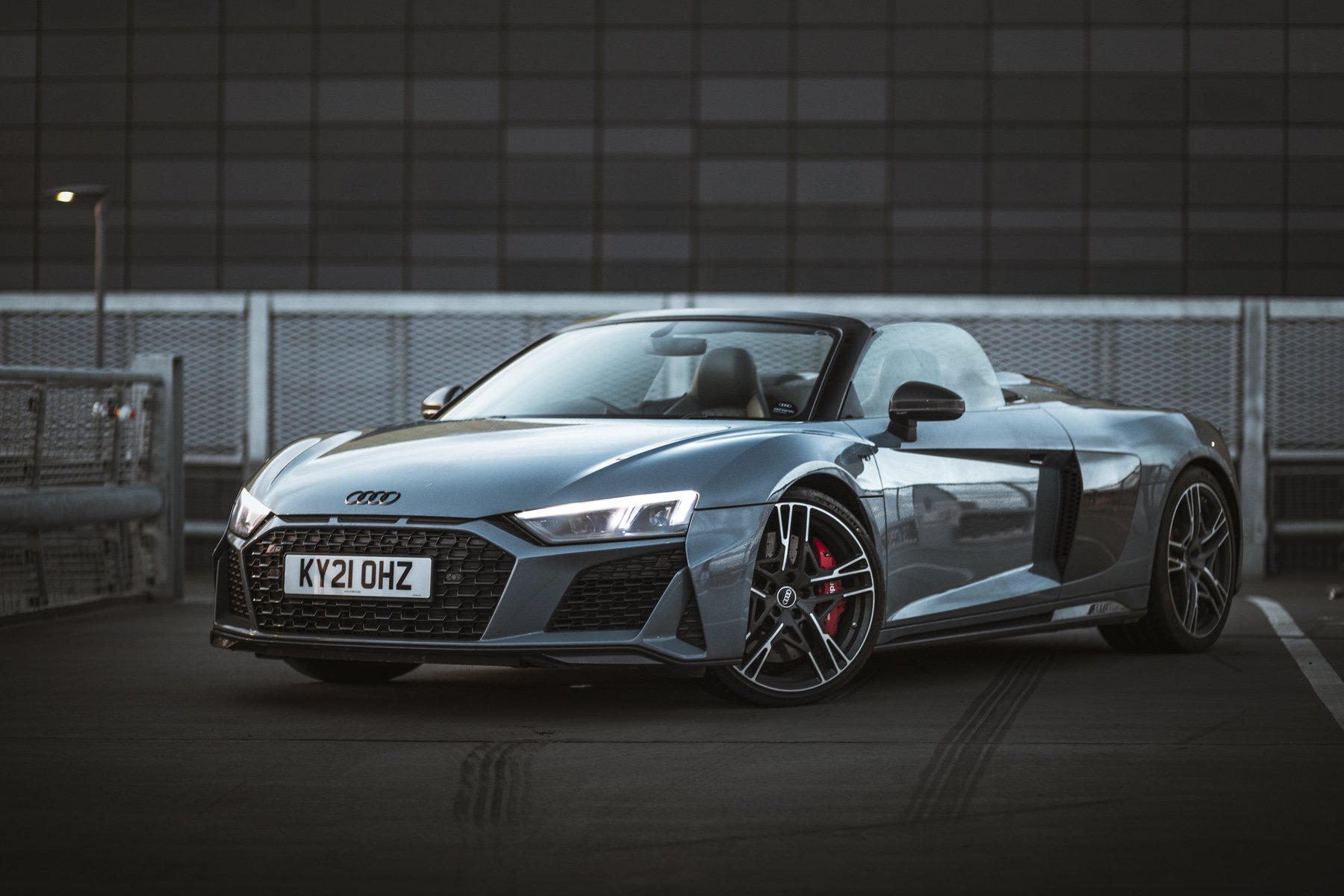 AudiR8.32.jpg