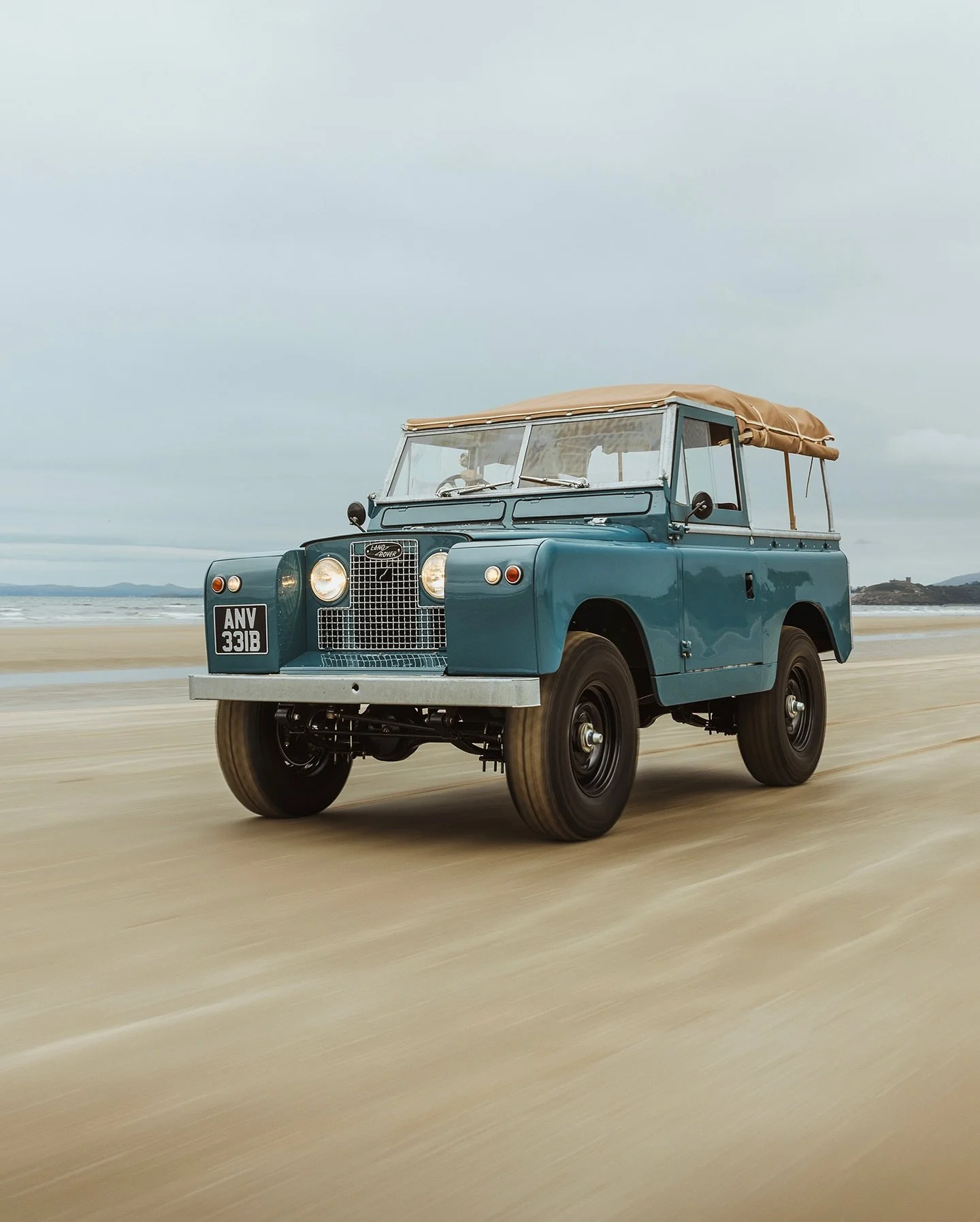 Landy beach drives 🌊 

Work for @project88_international and their beautifully remastered Series 2