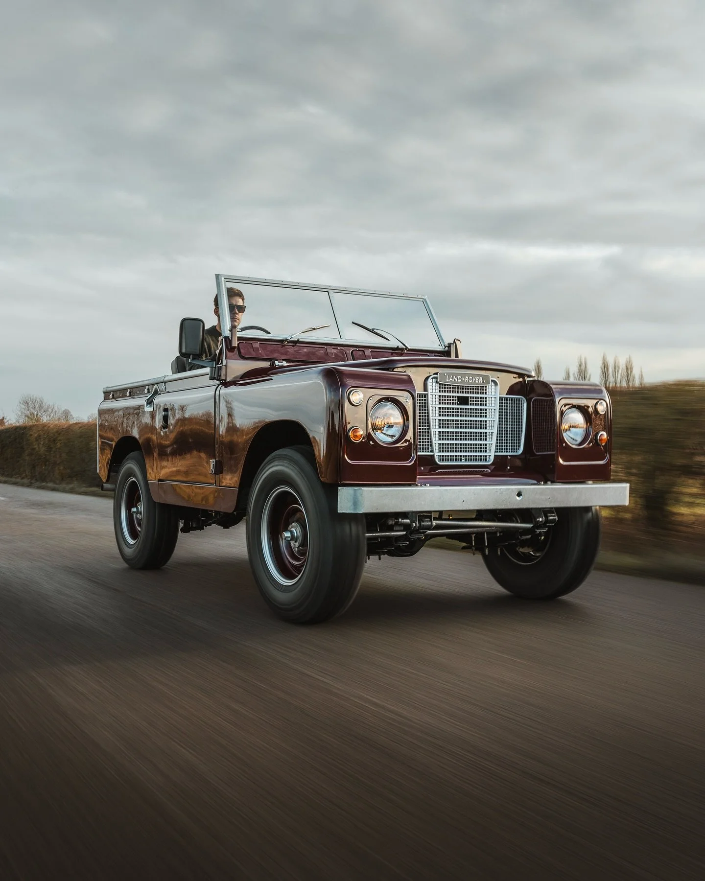 New work with the team at @project88_international capturing their latest Land Rover creations 

#landrover #series3 #defender #automotivephotography #classiccars