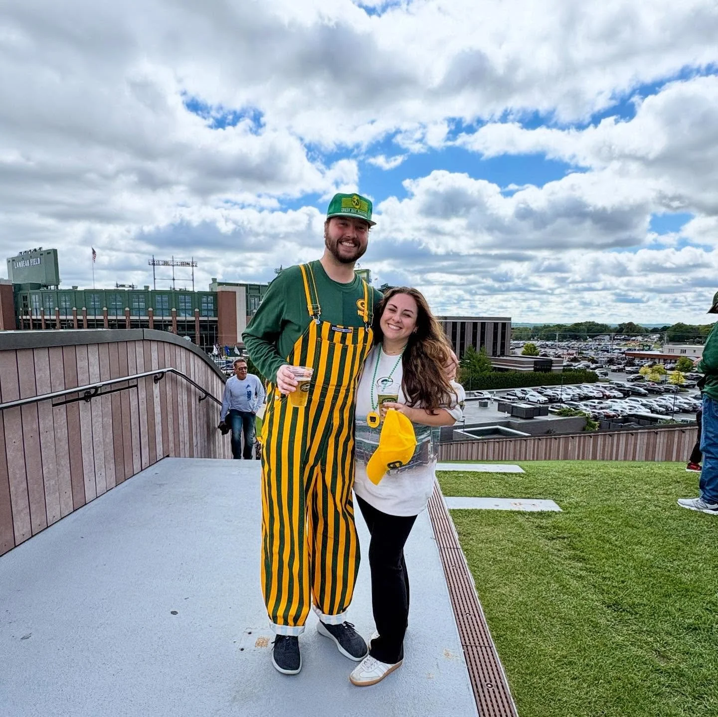 This is your sign to enter your losing scratch tickets for the second chance drawings 🥲

I&rsquo;m unbelievably lucky to have experienced @lambeaufield many times, but going through the tunnel &amp; being on the field during intros on opening game w
