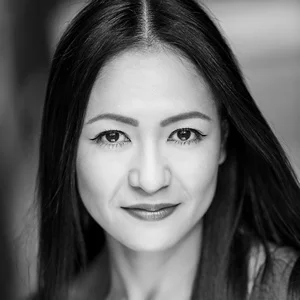 Saori-Oda-new-headshot-Nov14-red1.jpg