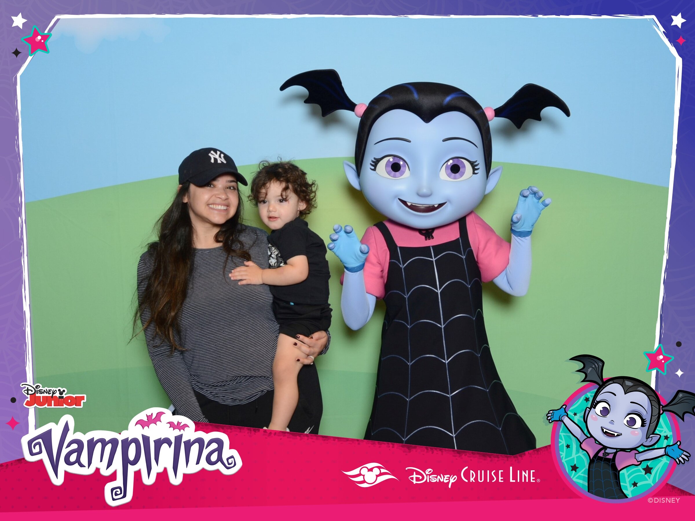 1197-46444229-Disney Jr JR Vampirina 4 FWD-41567_GPR.jpg