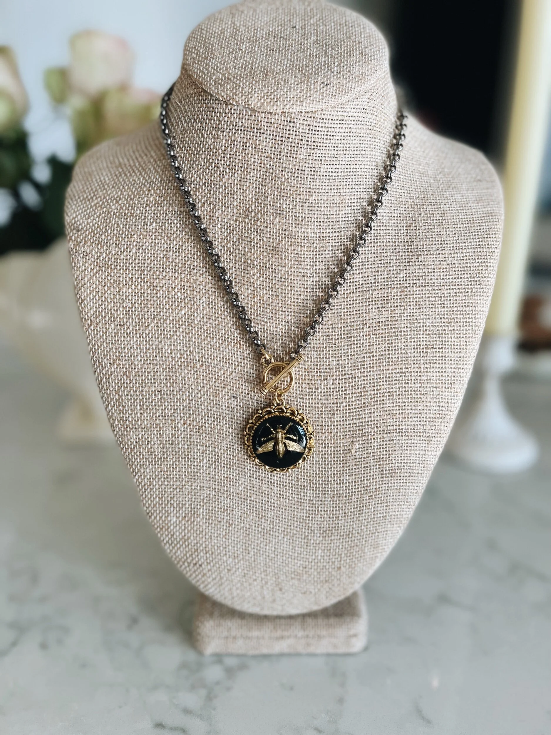 5B869AE3-35DA-4F5B-B1EB-9E2806AA7883