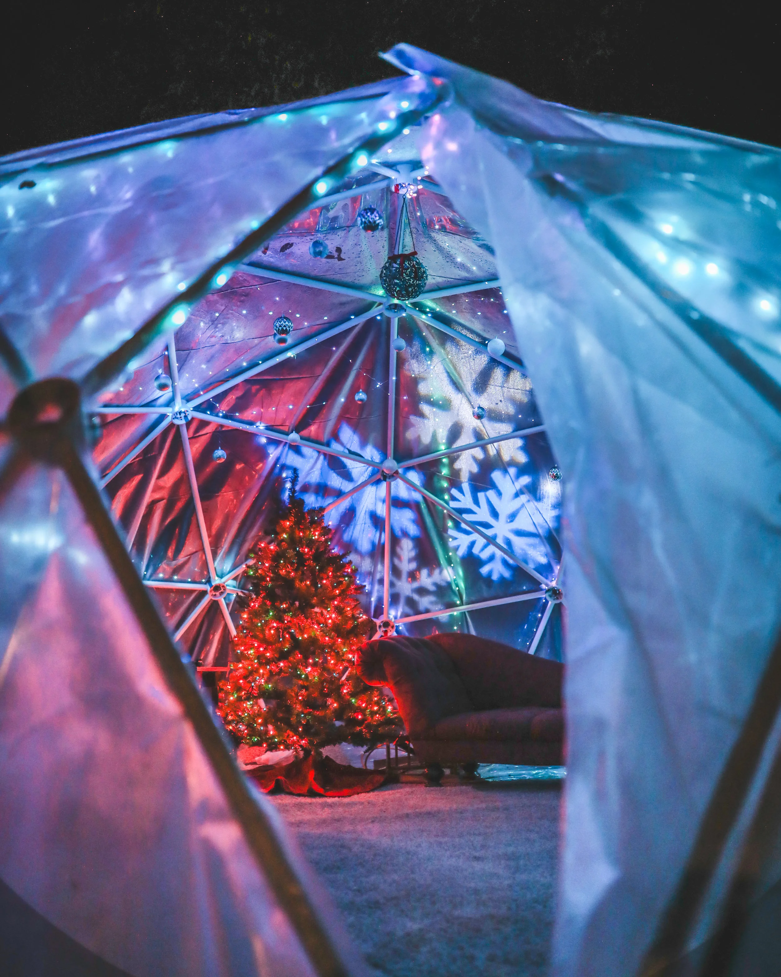 how_to_build_igloo_pvc_lights_holiday_party_instagram.jpg