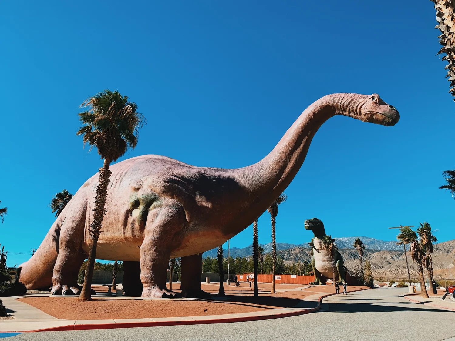 katherine_mendieta_palm_springs_cabazon_dino.jpg