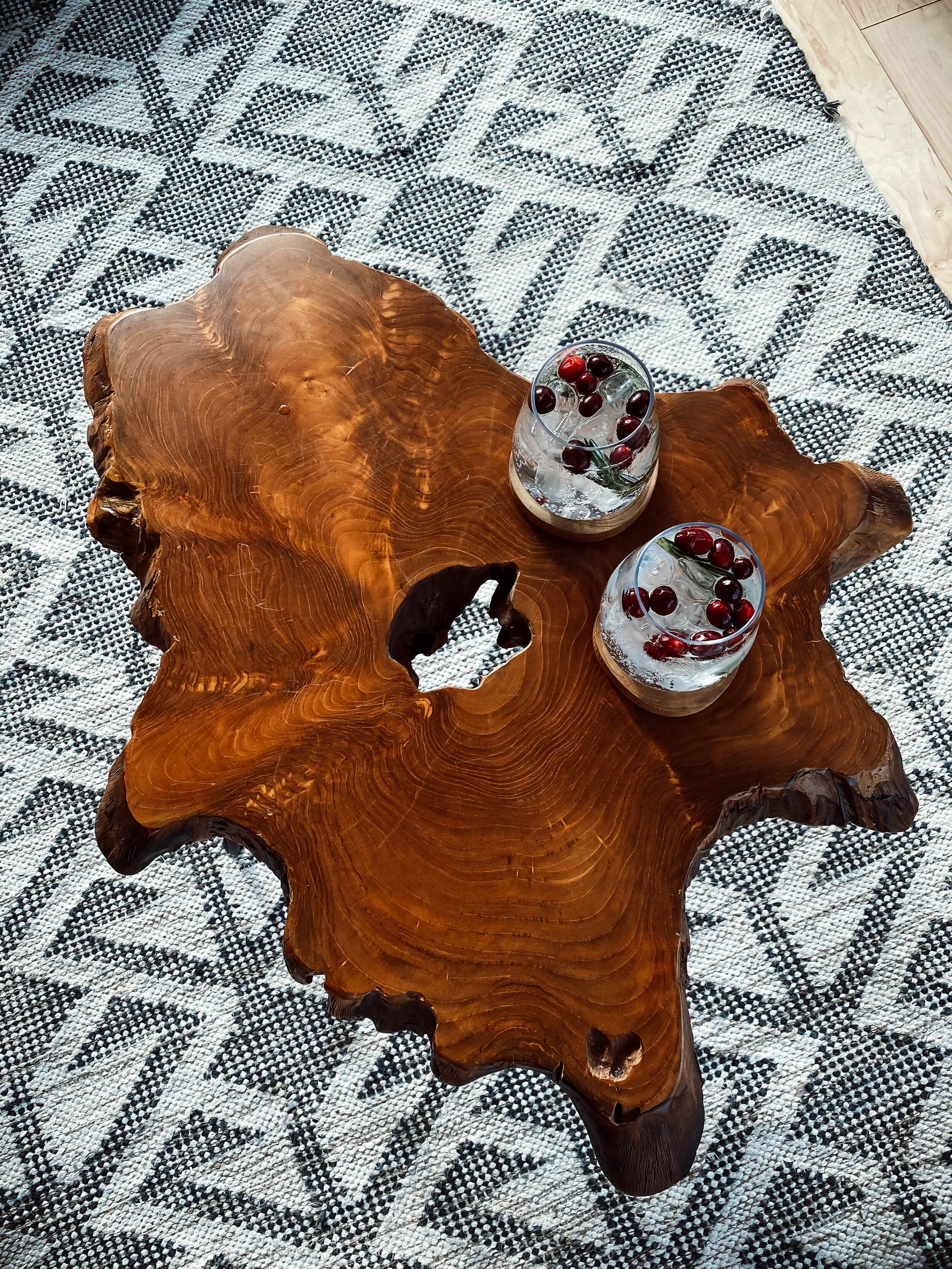 candlewood-cabin-wood-crafted-table-cranberry-mule.jpg