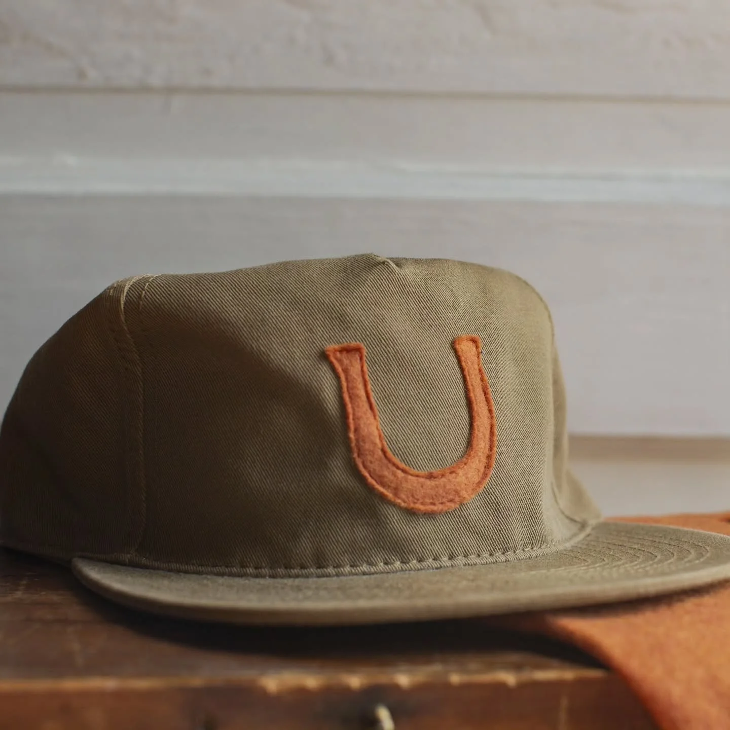 I don't have a horse in this race. 
New caps. Felt on canvas.