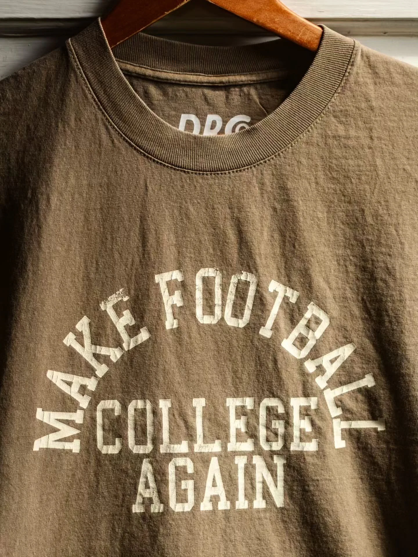 Professional Saturday attire. 🏈

@collegegameday