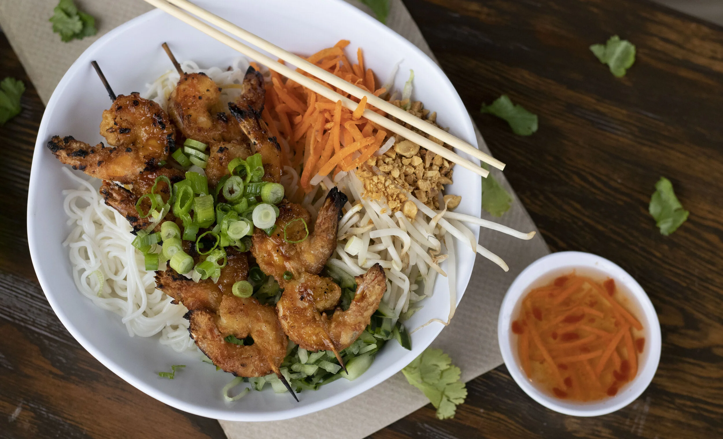 Vermicelli w/shrimp skewers