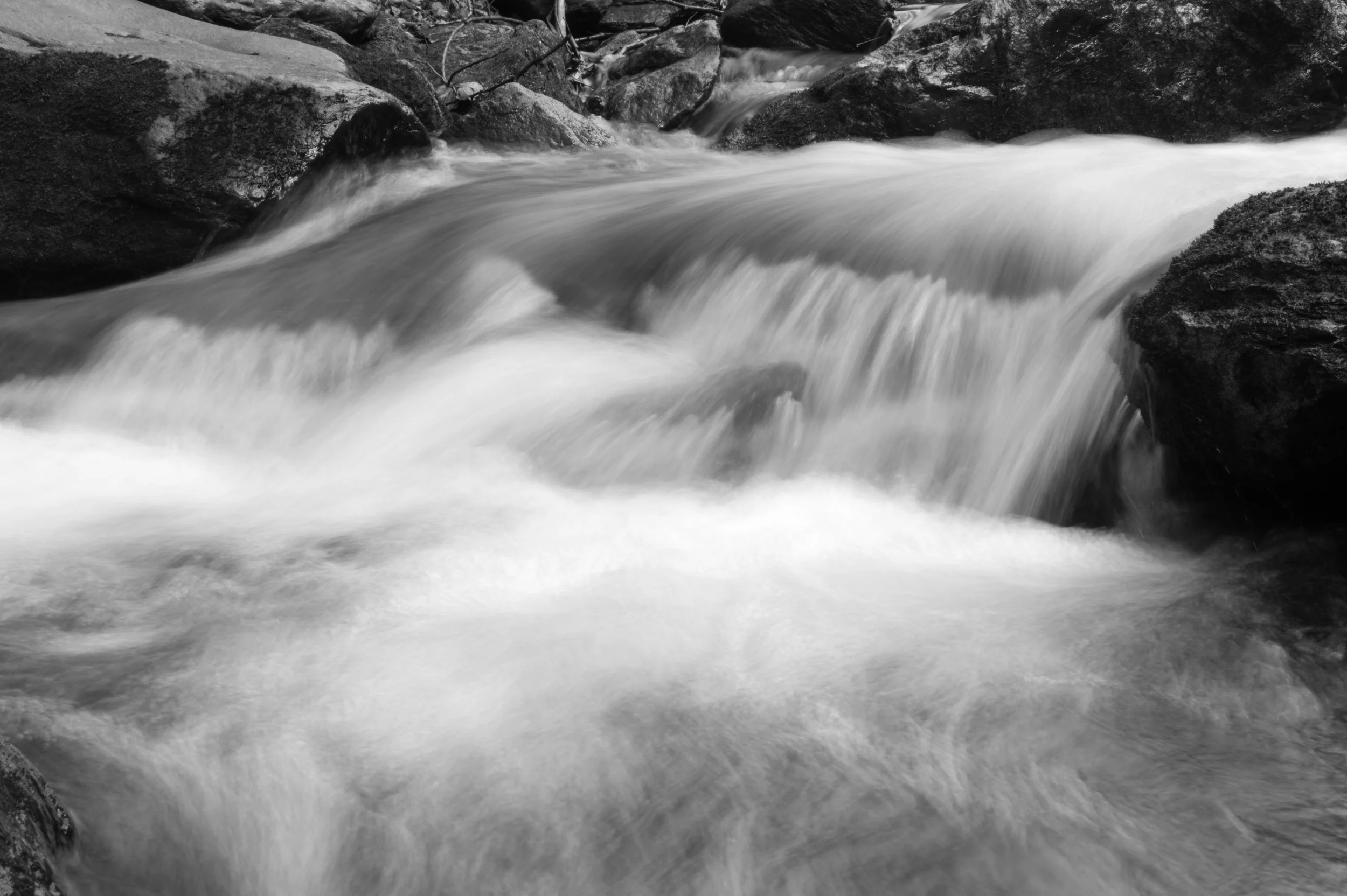 There are plenty of small waterfalls you can see along the trails around the area.