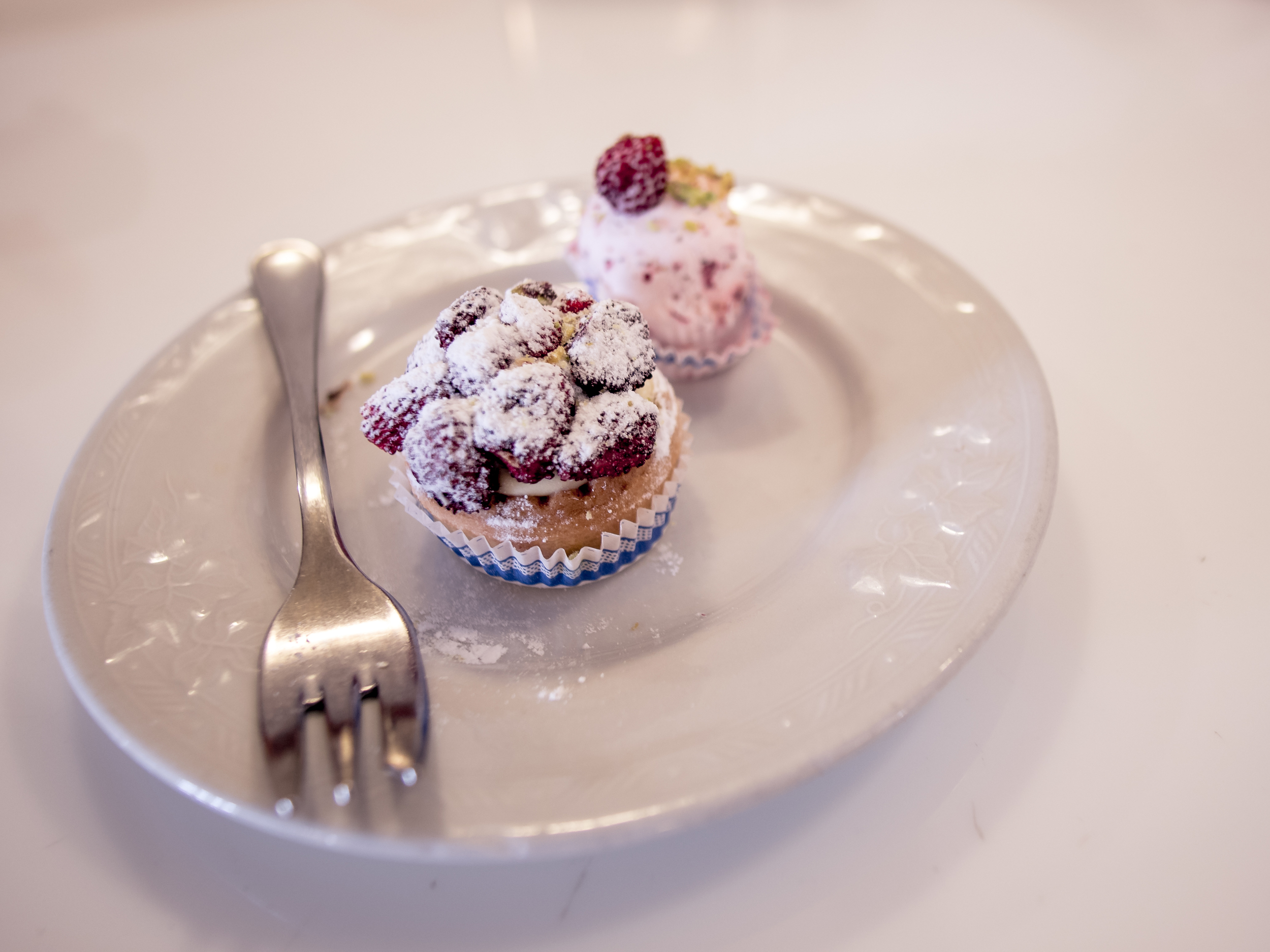 Even more desserts (not mine though)