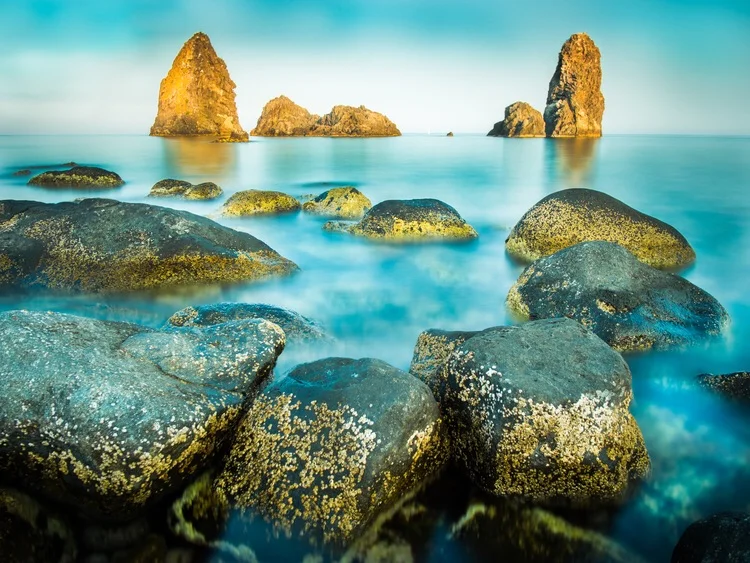 Blue Aci Trezza
