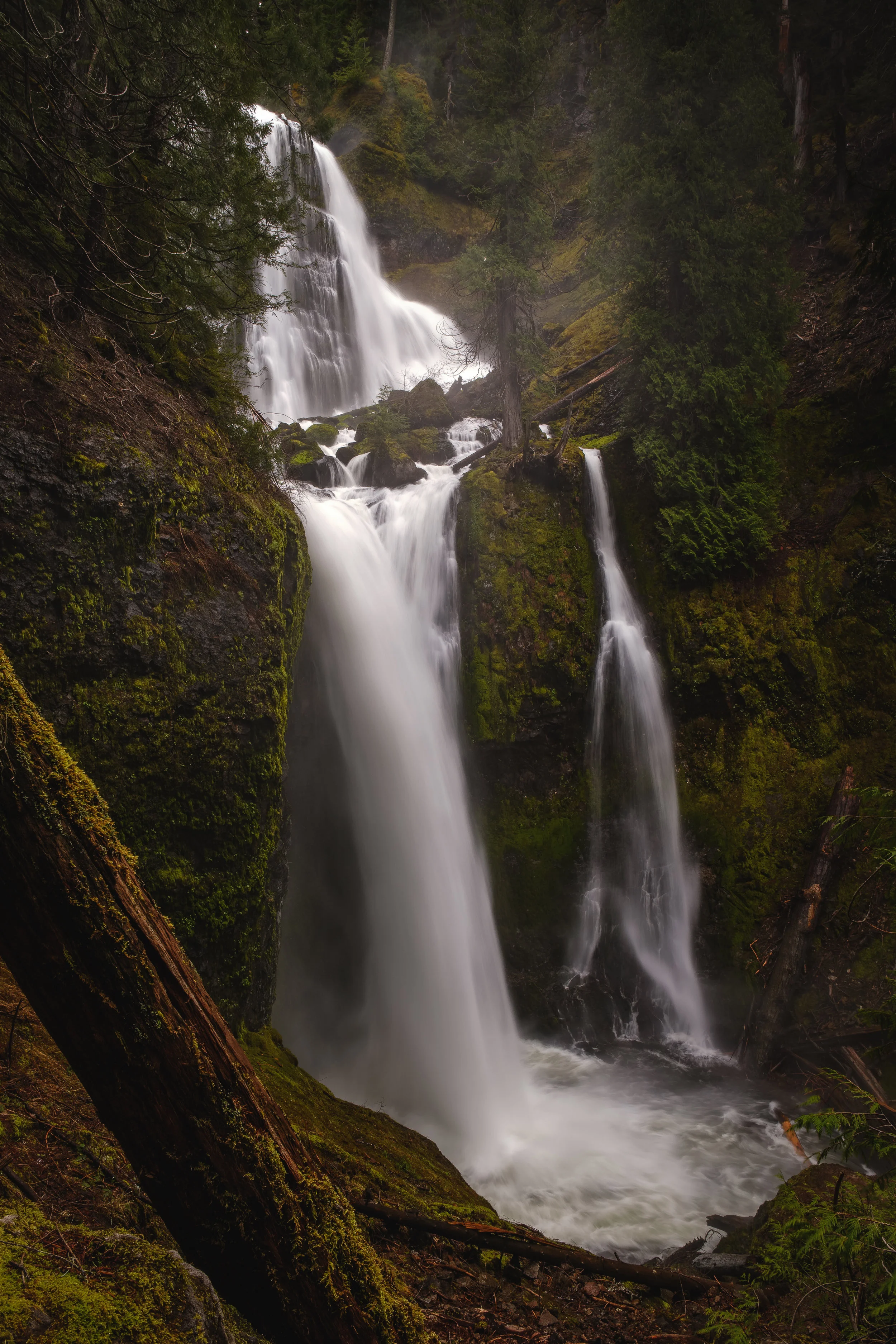 Composing Waterfall Images