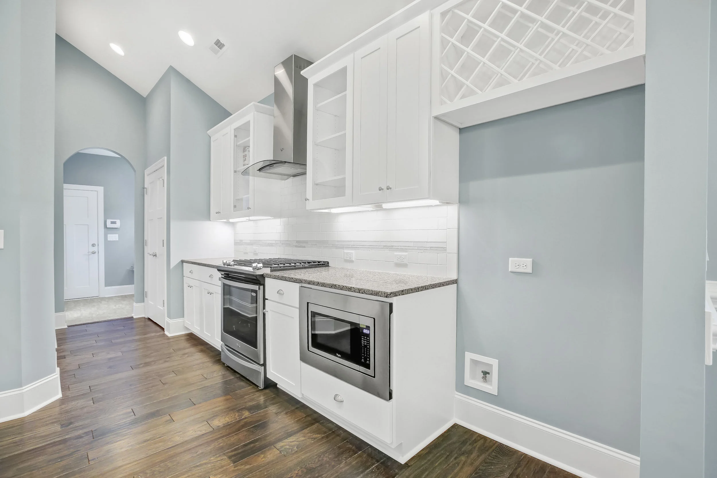 82 King Arthur's Court-04.JPG