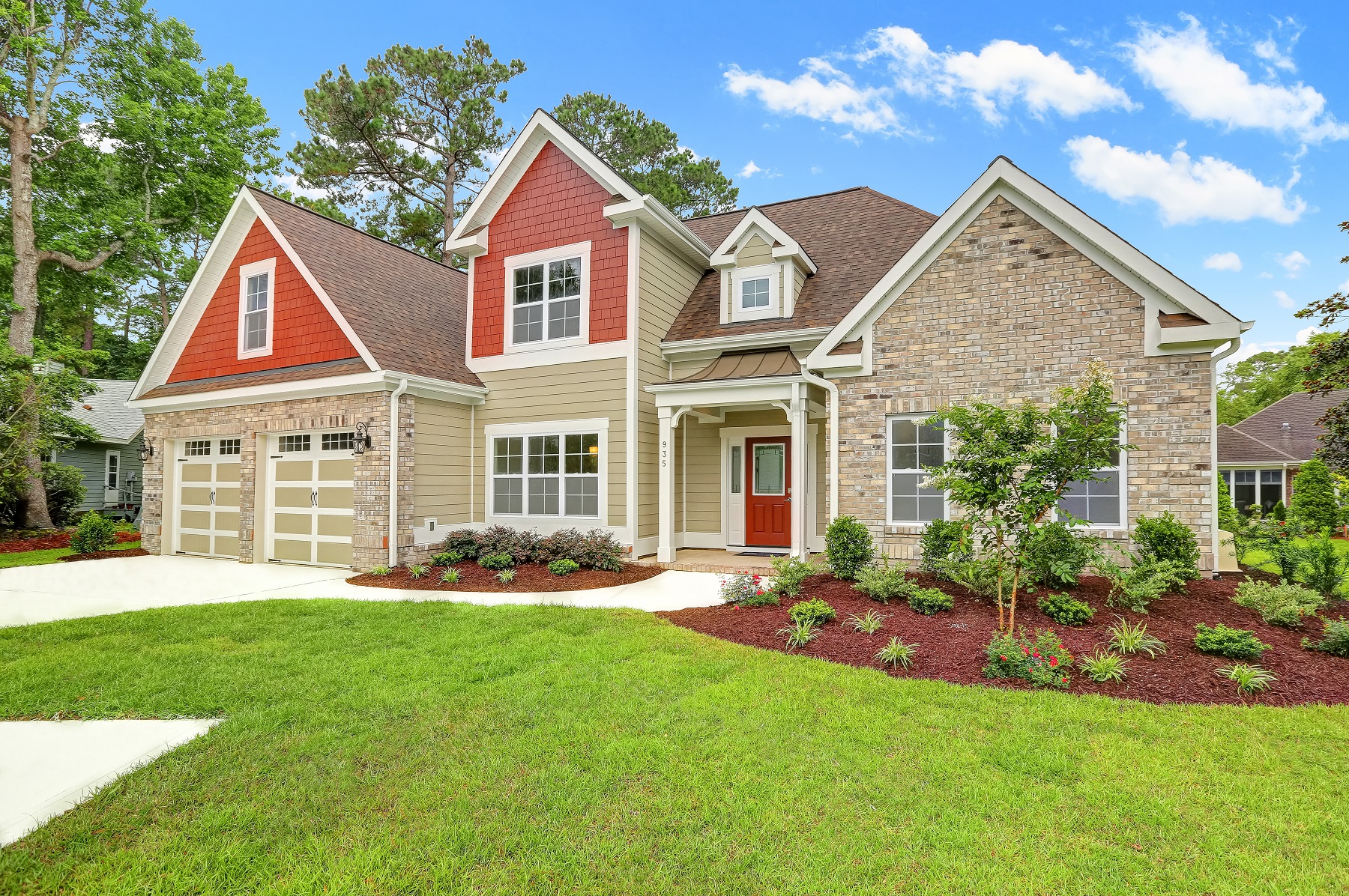 935GreenPointe-02MOD.jpg