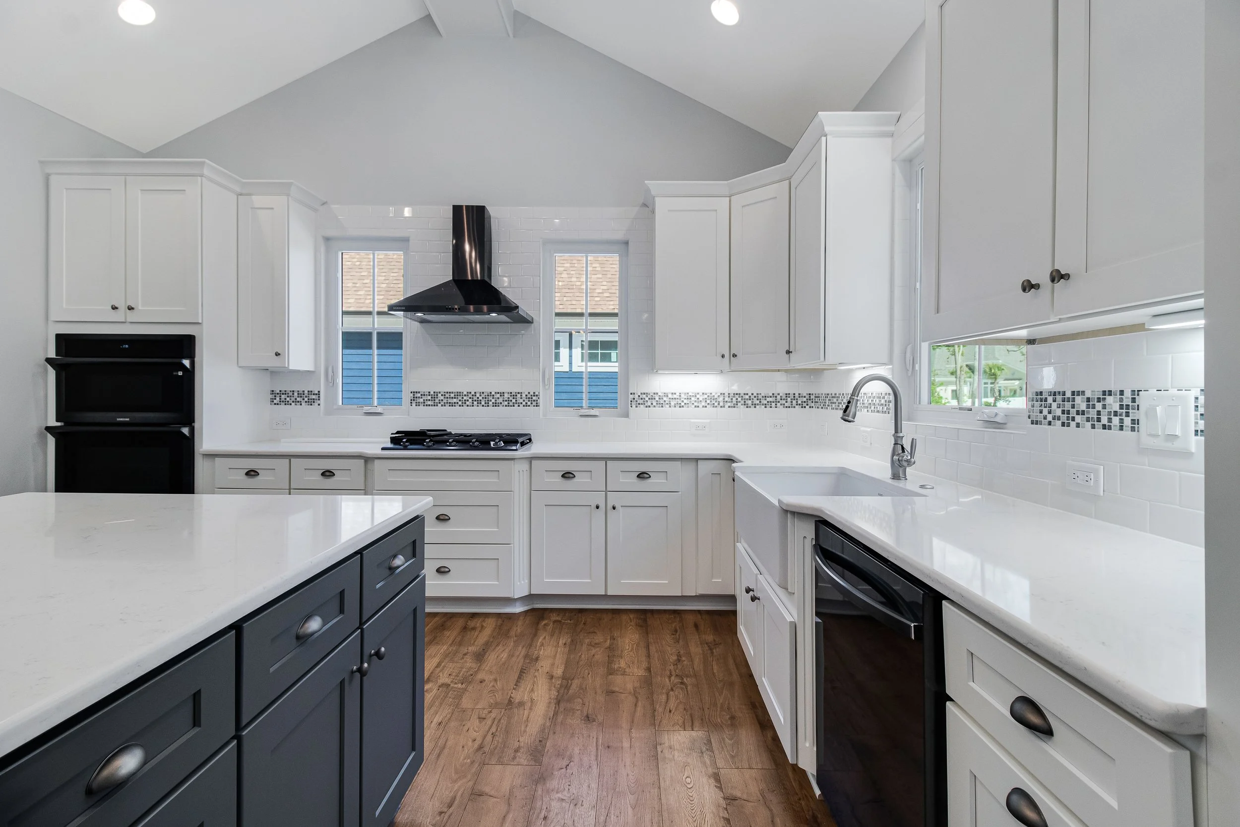 9013 Ocean Harbour-13.JPG