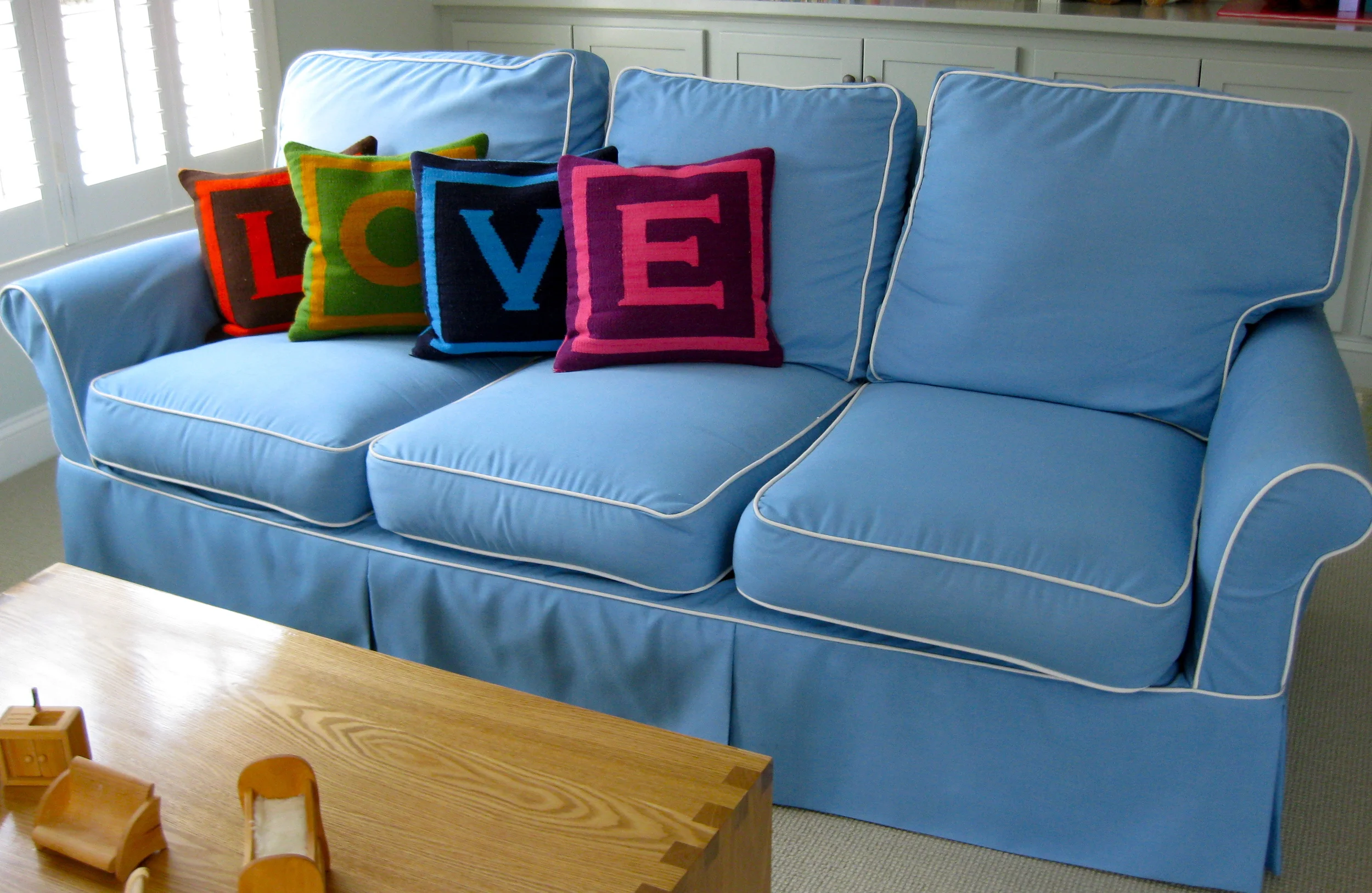 Sew-Many-Things_Slipcovers_01222008200841.jpg