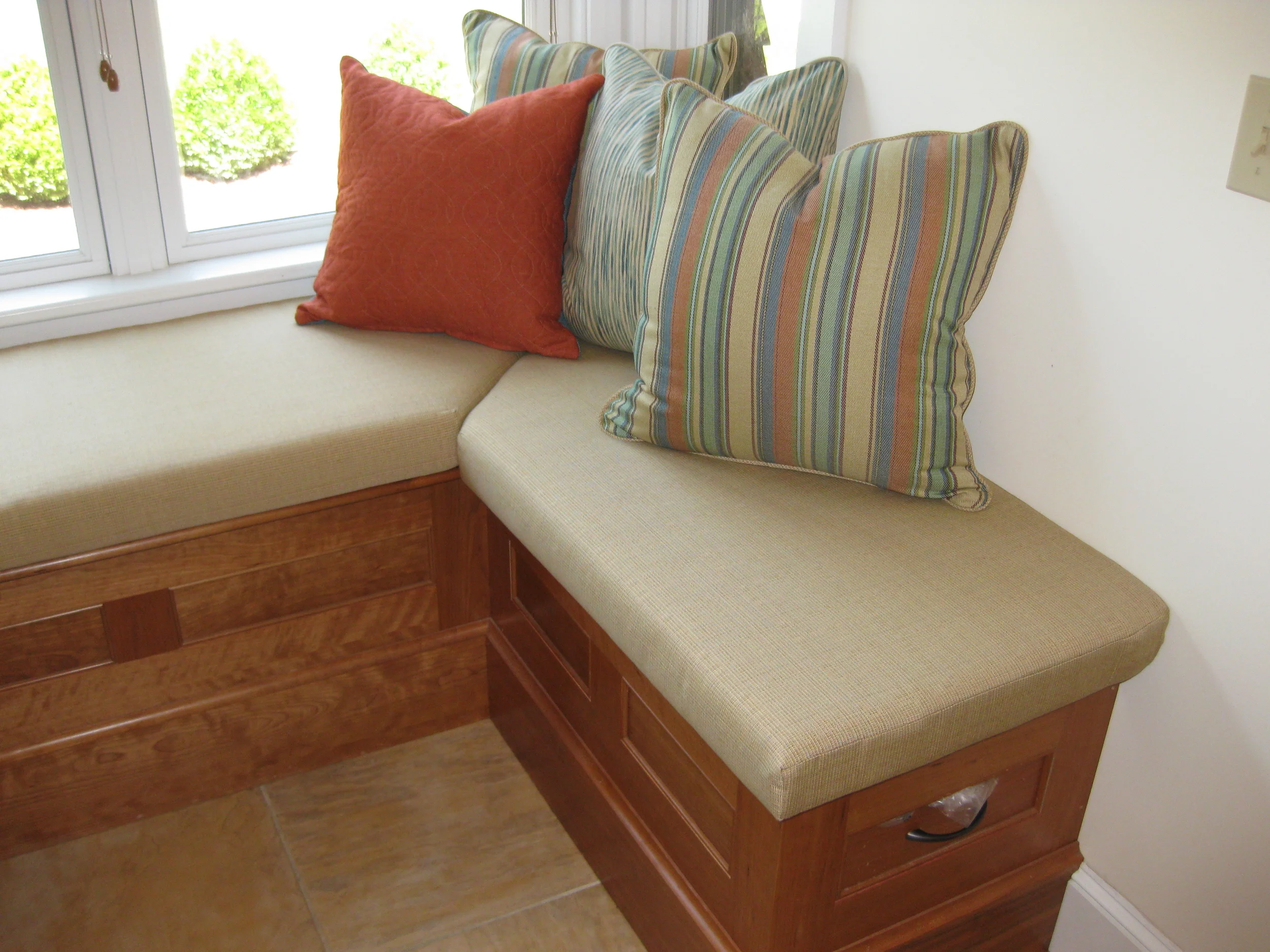Sew-Many-Things_Slipcovers_07252009004803.jpg