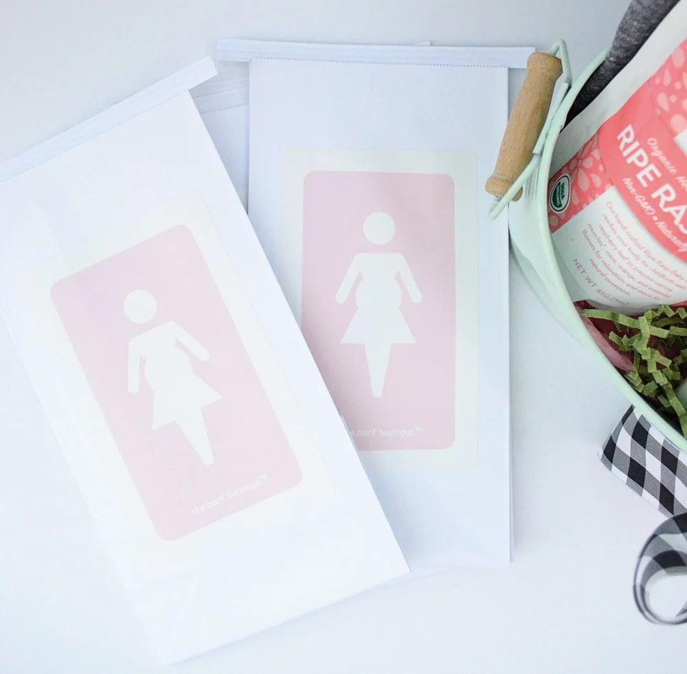 8+Gift+Ideas+for+Pregnant+Mommas+_+Momma+Society-The+Community+of+Modern+Moms+_+www.MommaSociety (1)-min.jpg