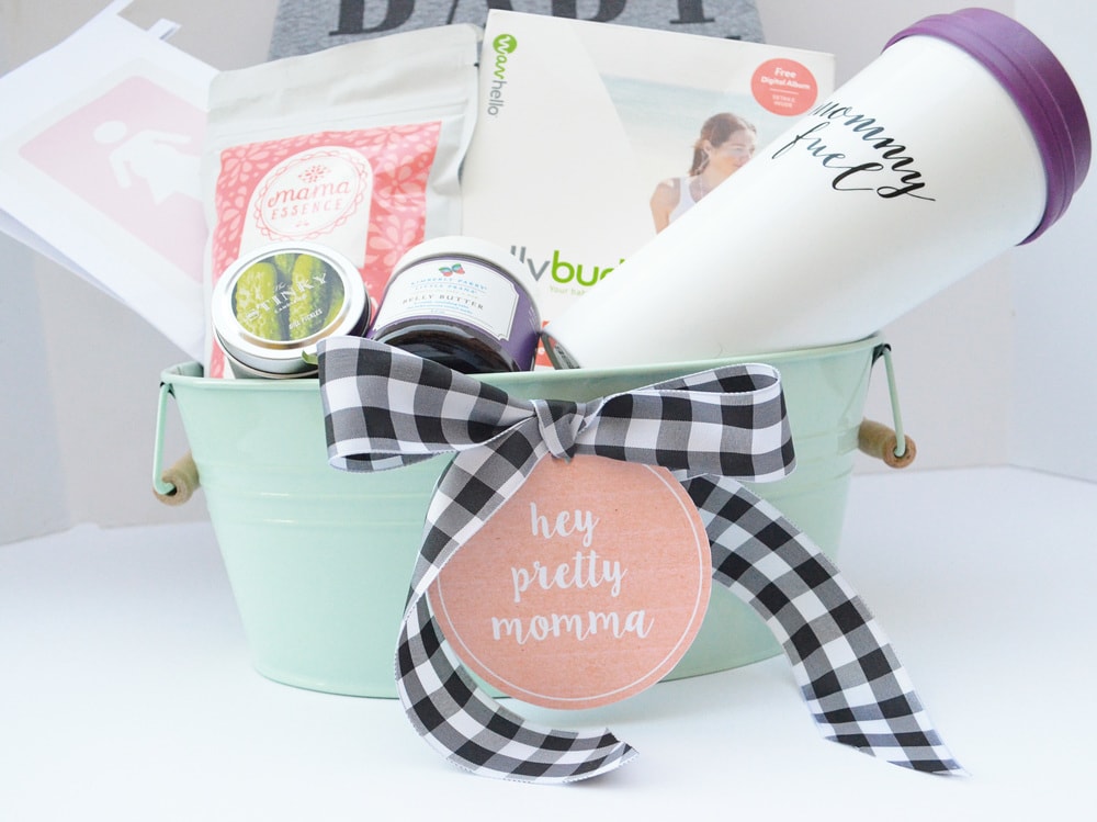 8 great gifts for pregnant mommas + free printable tags — momma society 8 Great Gifts For Pregnant Mommas + Free Printable Tags — Momma Society