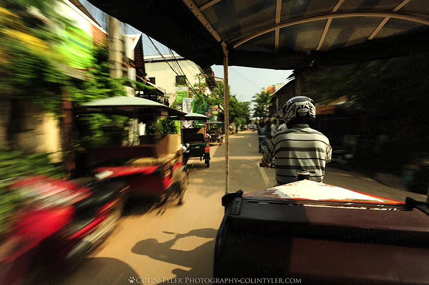 Tuk-tuk ride through Siem Reap