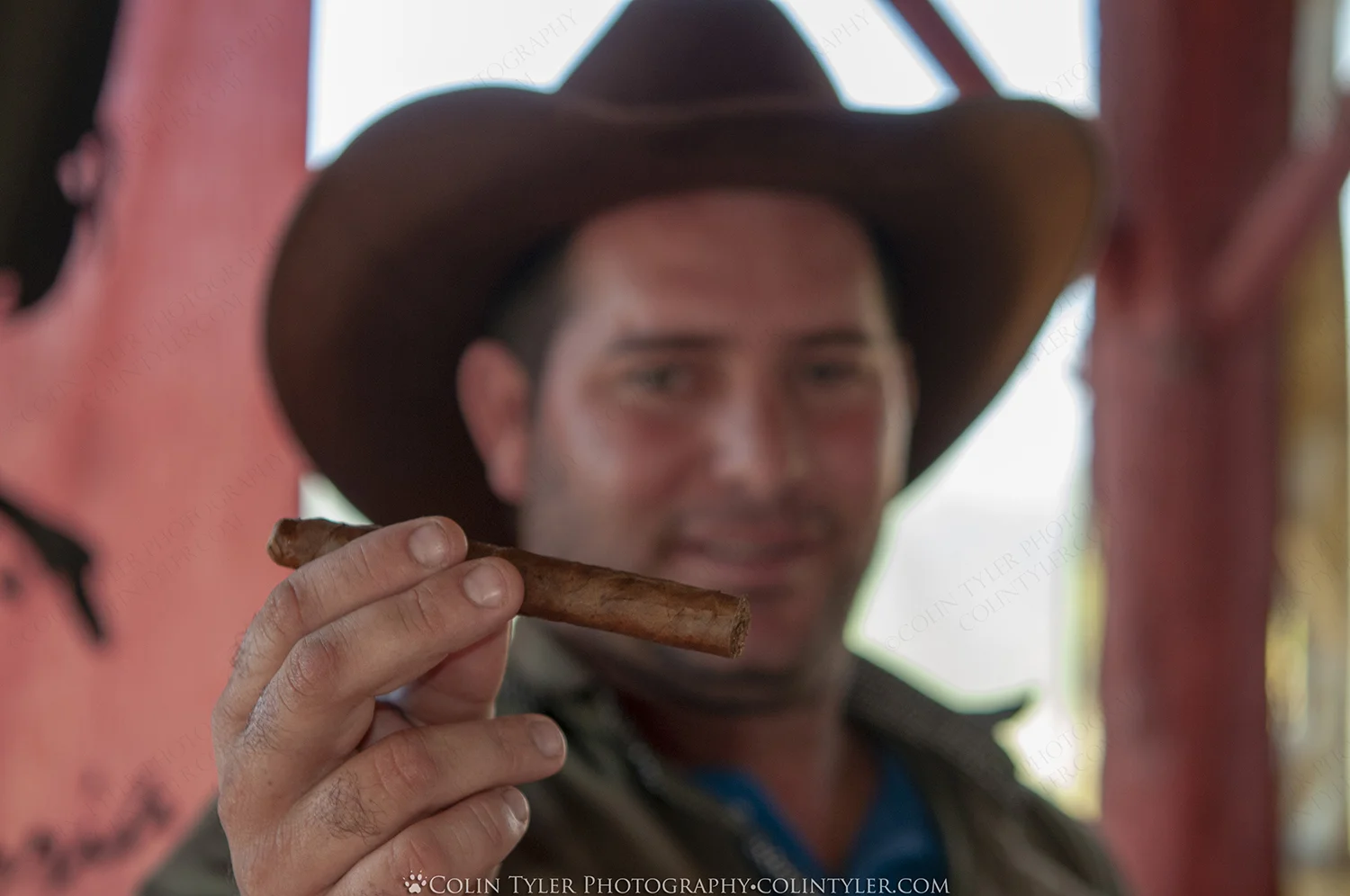Cigar Rolling, Viñales Valley Farm Tour