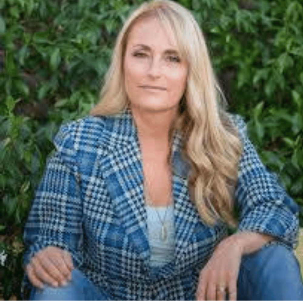 Author Talk & Book Signing – Jennifer Coburn