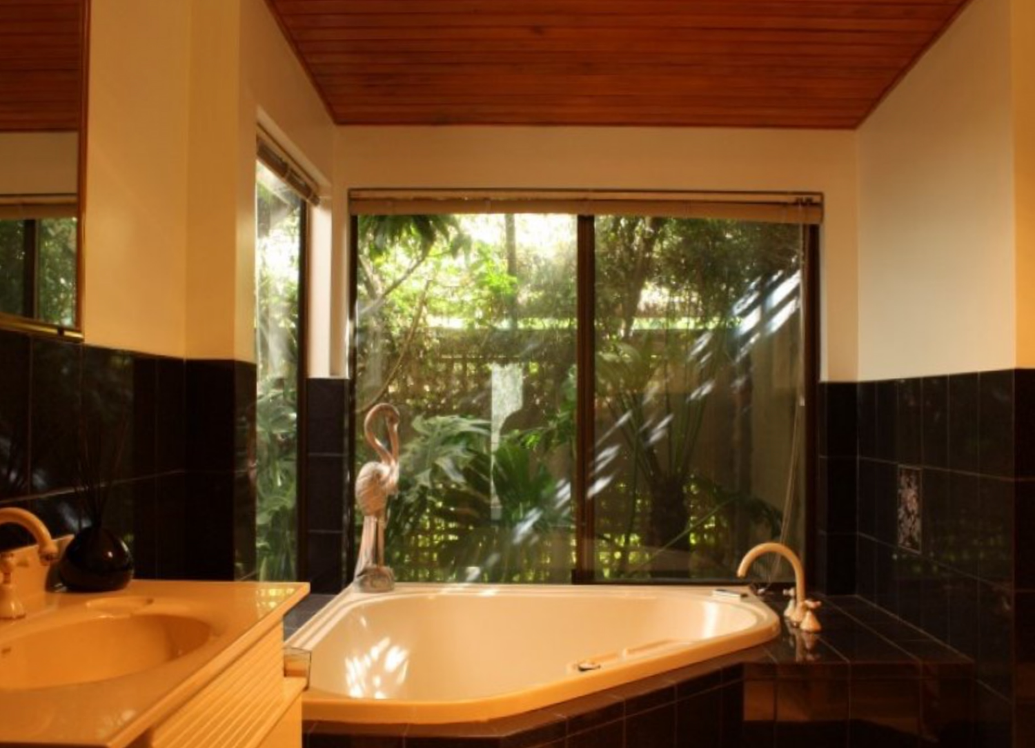 bathroom.png