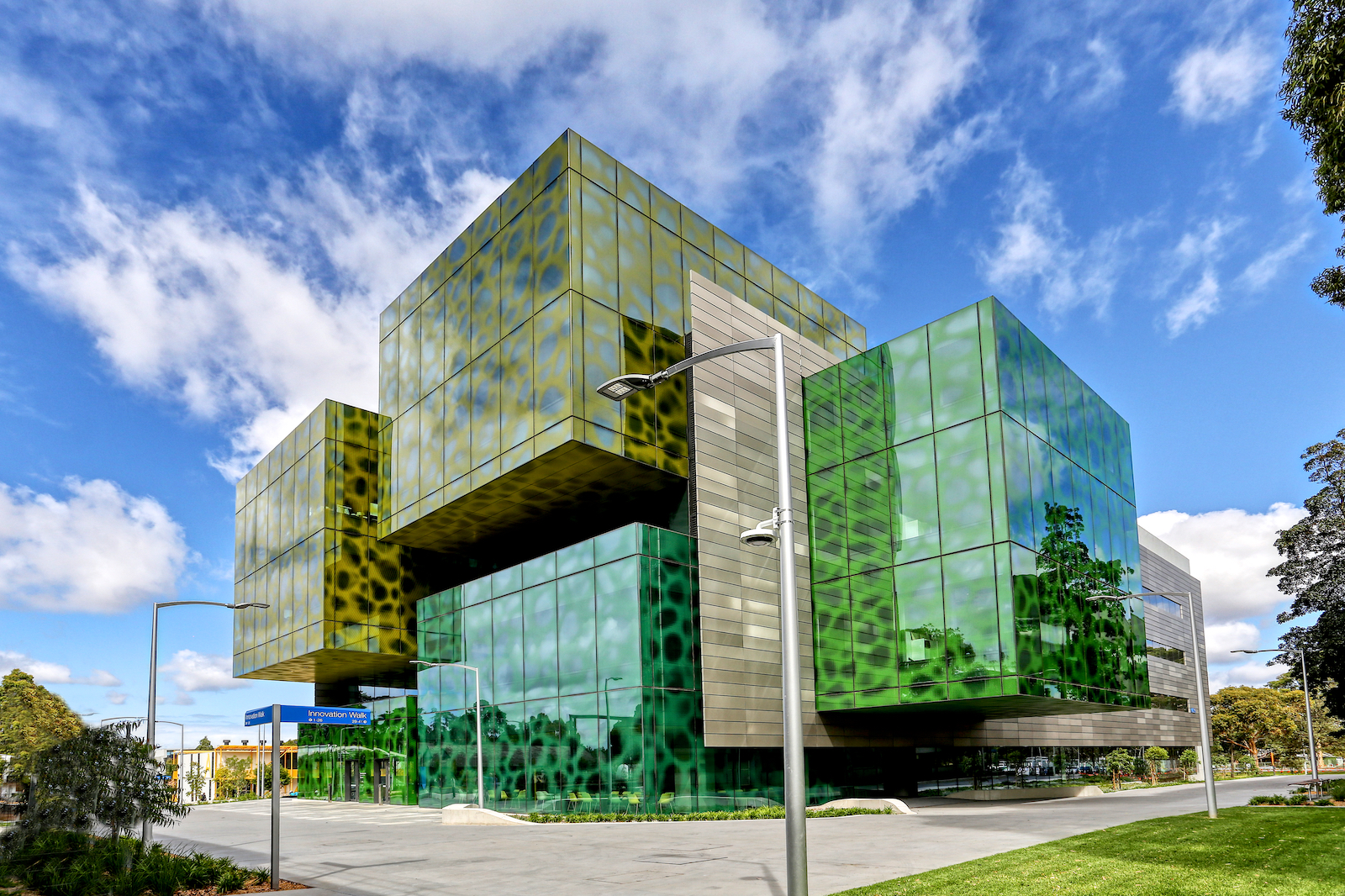 Monash Biomed L & T Building, Clayton