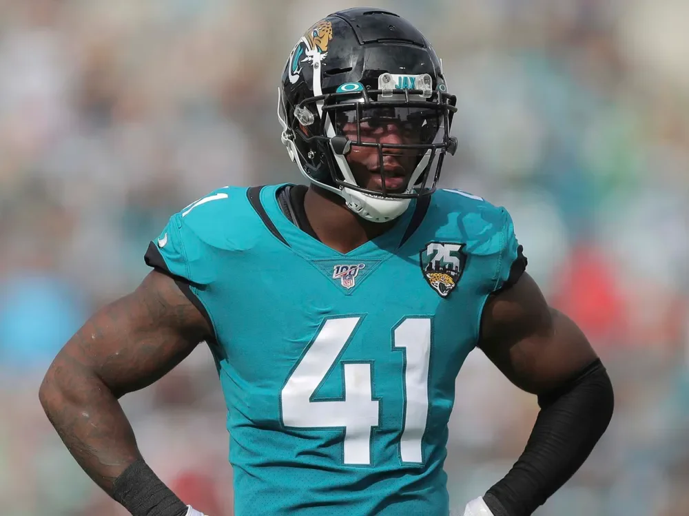 Josh Hines Allen | Jacksonville Jaguars | Pro Bowl edge rusher.webp